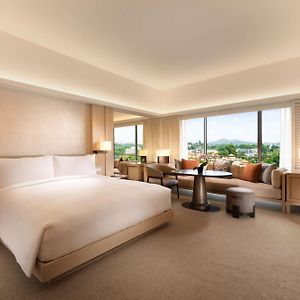 Chambre Exécutive Lit King-Size